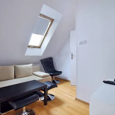 Domek Karpatka 2 Przy Wyciagu Narciarskim 4 Pokoje Dwie Lazinki Apartment