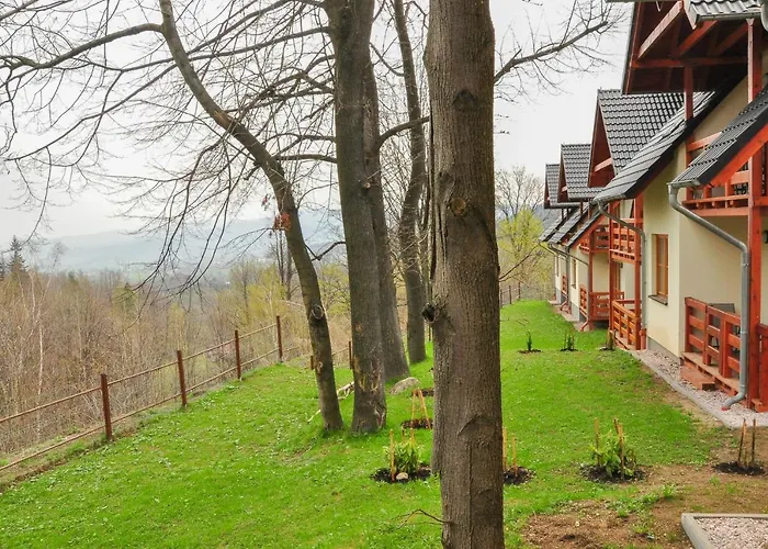 Karpatka 2 Przy Wyciagu Narciarskim 4 Dwie Lazinki *