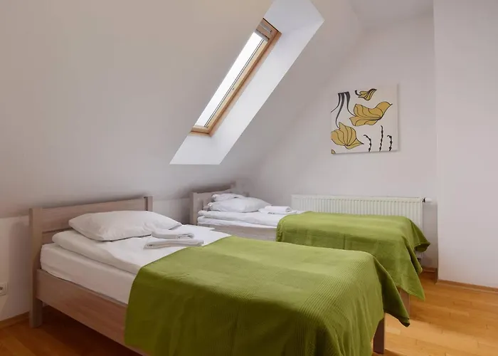 Karpatka 2 Przy Wyciagu Narciarskim 4 Dwie Lazinki Апартаменты *