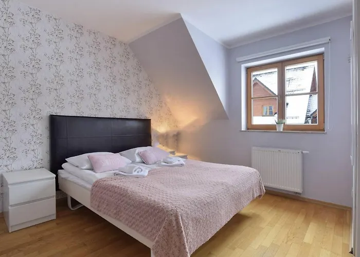 Апартаменты Karpatka 2 Przy Wyciagu Narciarskim 4 Dwie Lazinki